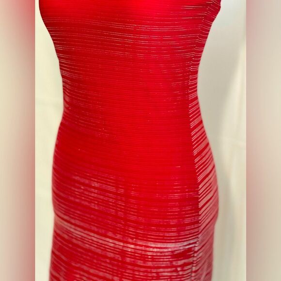 Honey Punch Red Holiday Party Dress w/ Silver Highlights, Stretchy, Size Medium - Picture 2 of 8
